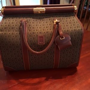 Vintage Hartman Diamond Wing collection cosmetic b